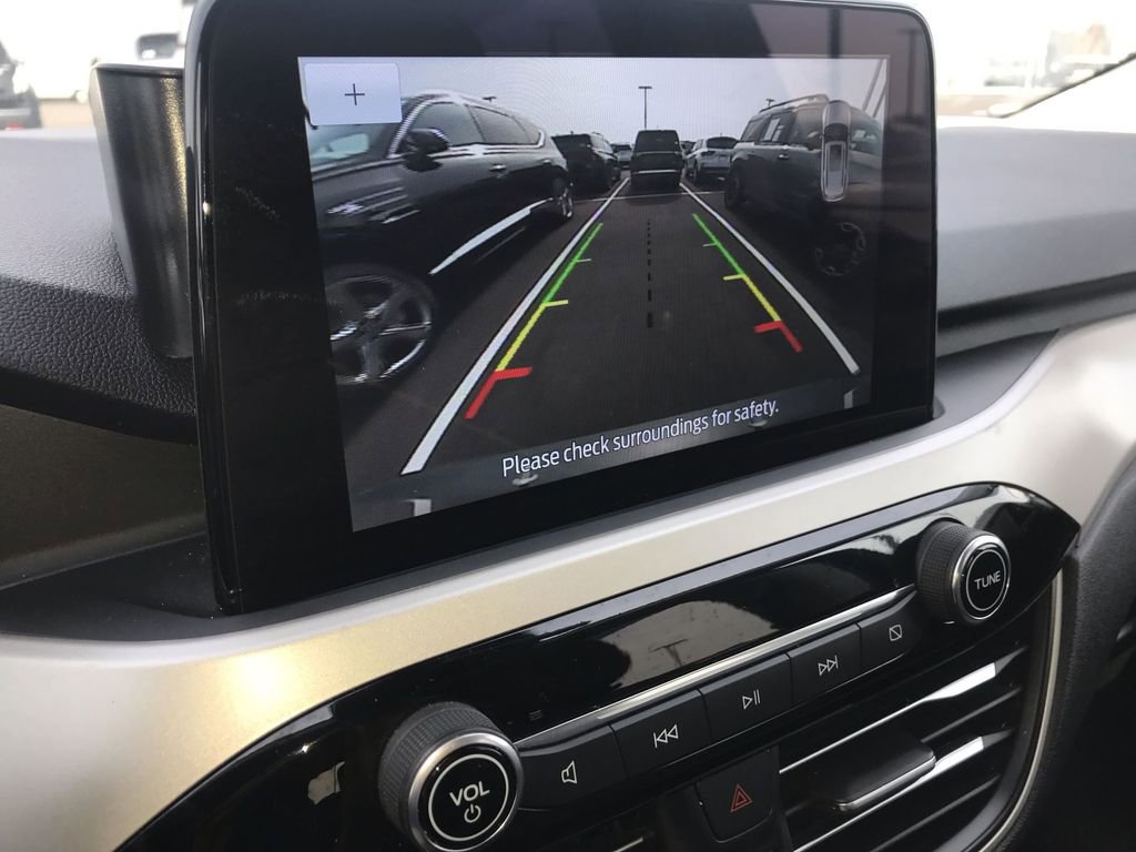 Used 2022 Ford Escape SE AWD/4WD image 17