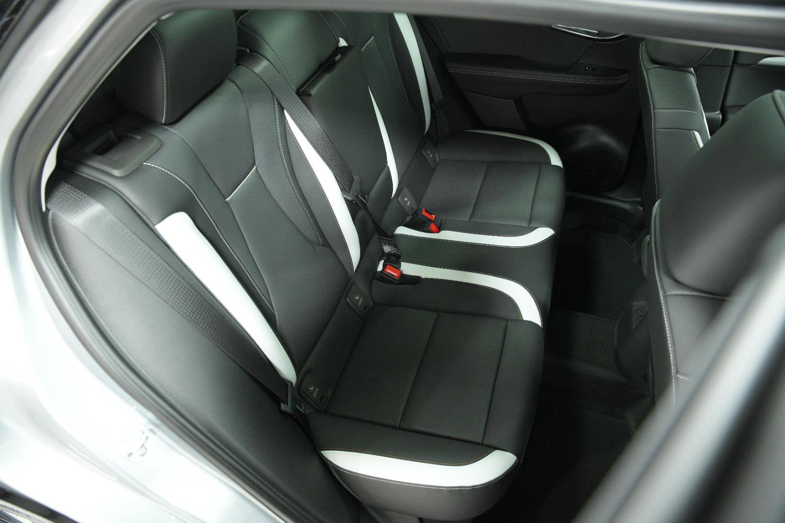 New 2025 Buick Envision Sport Touring image 16