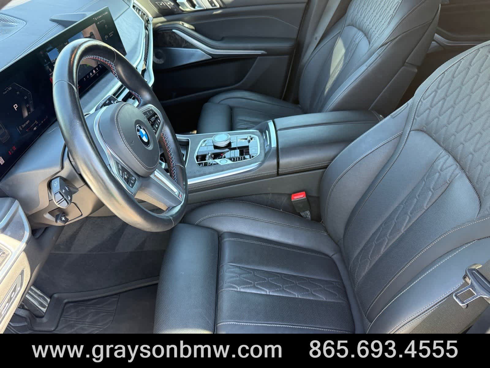 Used 2024 BMW X7 M60i w/ Executive Package AWD/4WD image 12