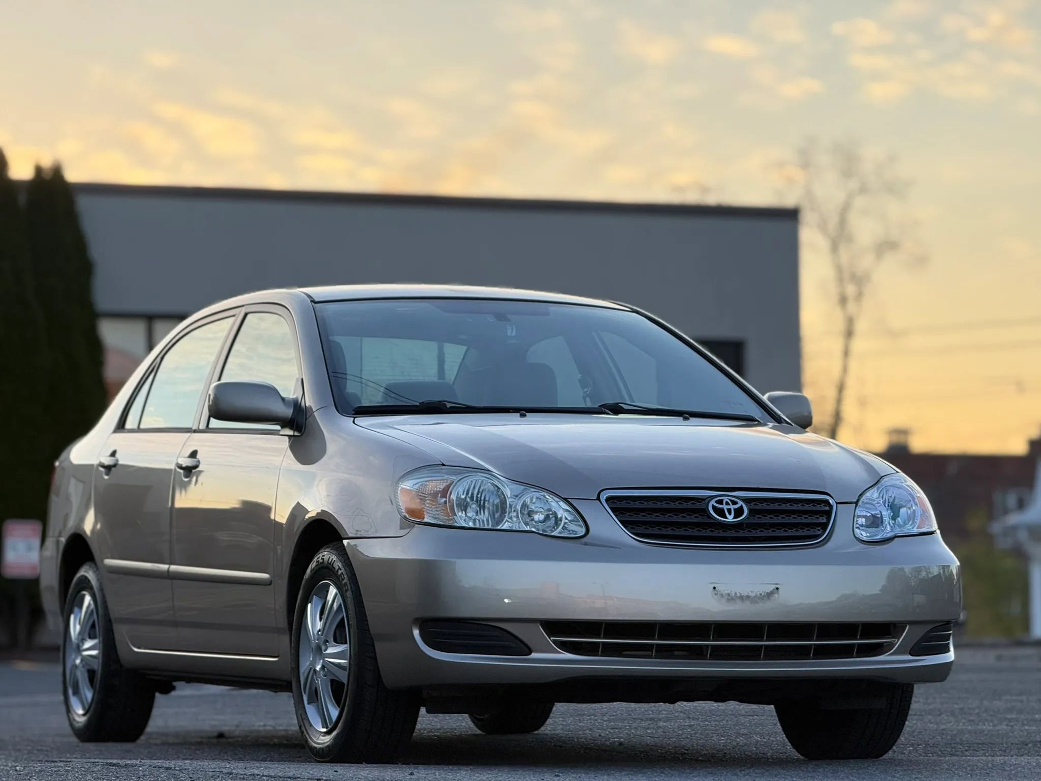 Used 2008 Toyota Corolla S FWD image 2