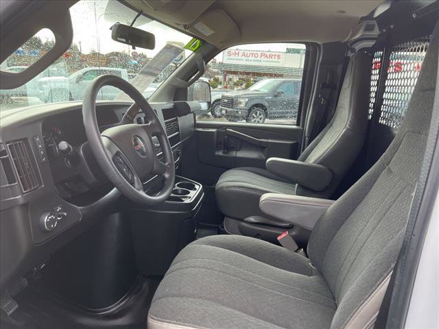 Used 2021 GMC Savana 2500 w/ Driver Convenience Package image 10