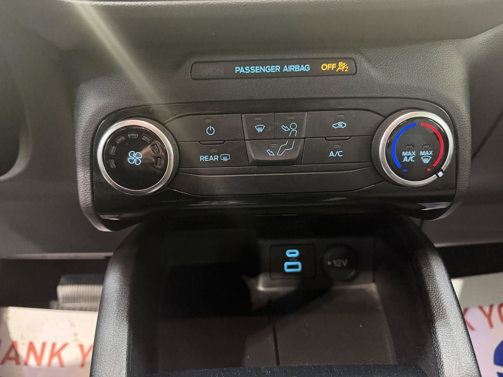 Used 2022 Ford Escape SE AWD/4WD image 17