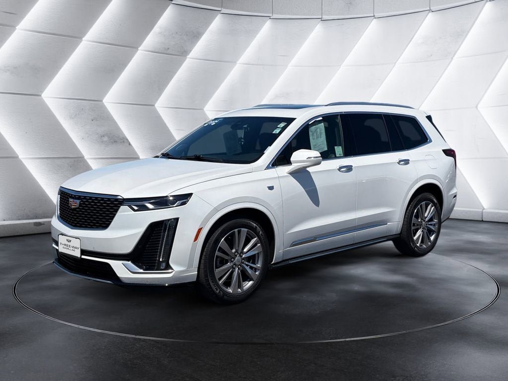 Certified 2024 Cadillac XT6 Premium Luxury FWD image 1