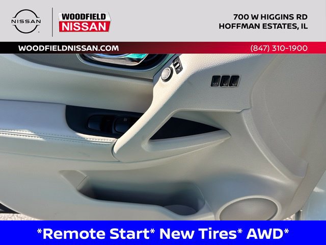 Used 2020 Nissan Rogue Sport SV w/ Technology Package AWD/4WD image 17