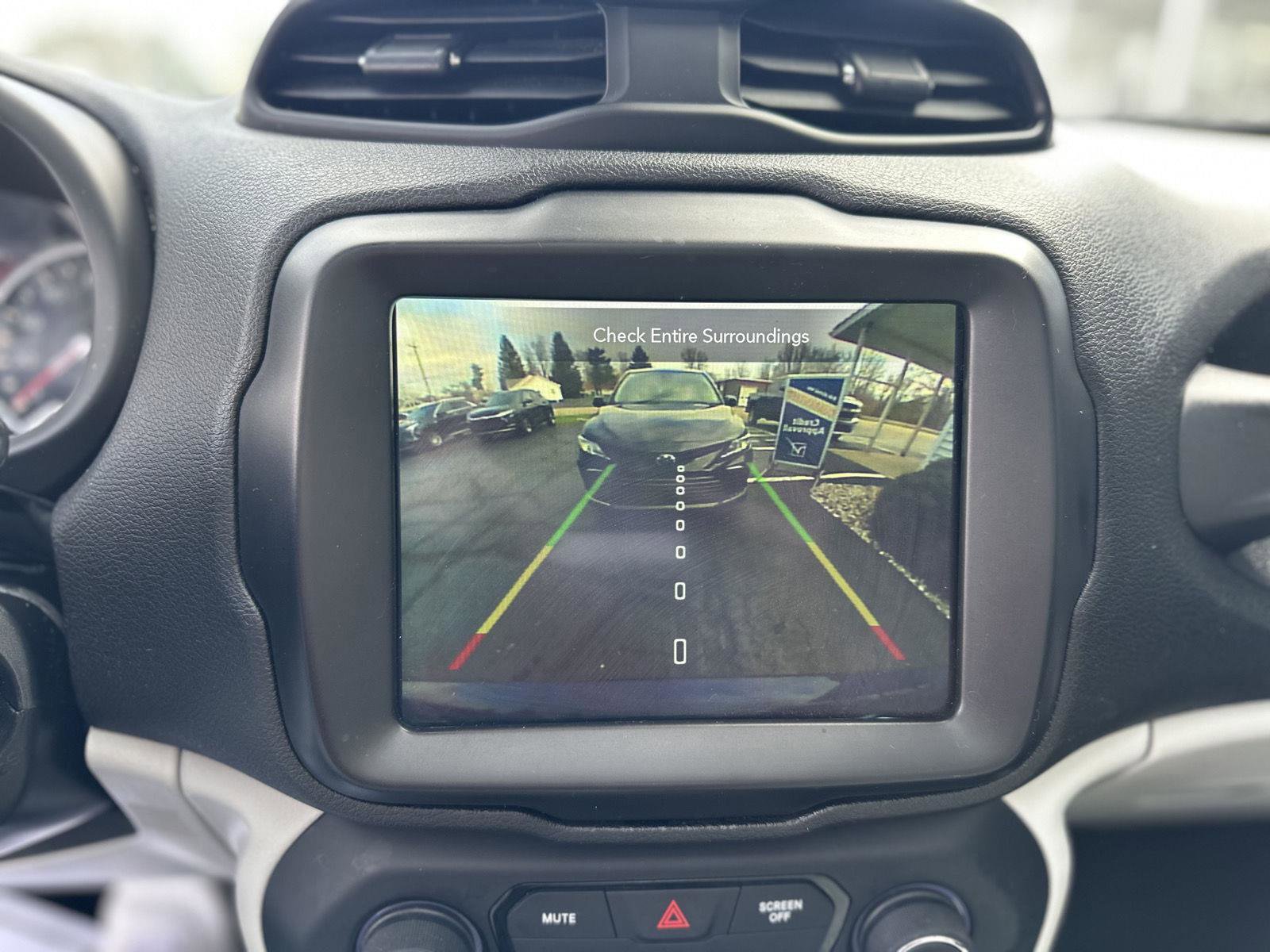 Used 2018 Jeep Renegade Limited w/ UConnect 8.4 Nav Group image 20