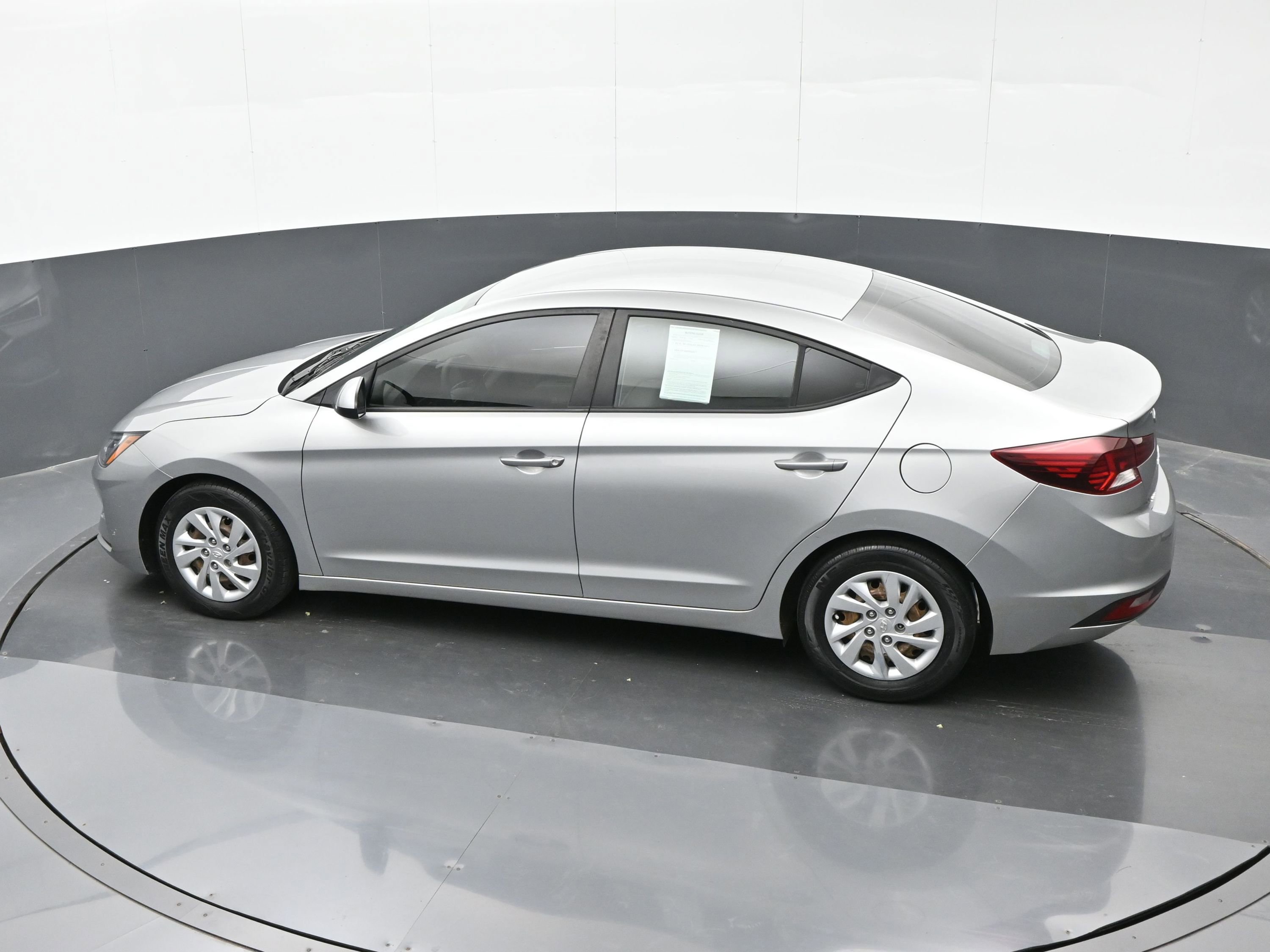Used 2020 Hyundai Elantra SE image 35