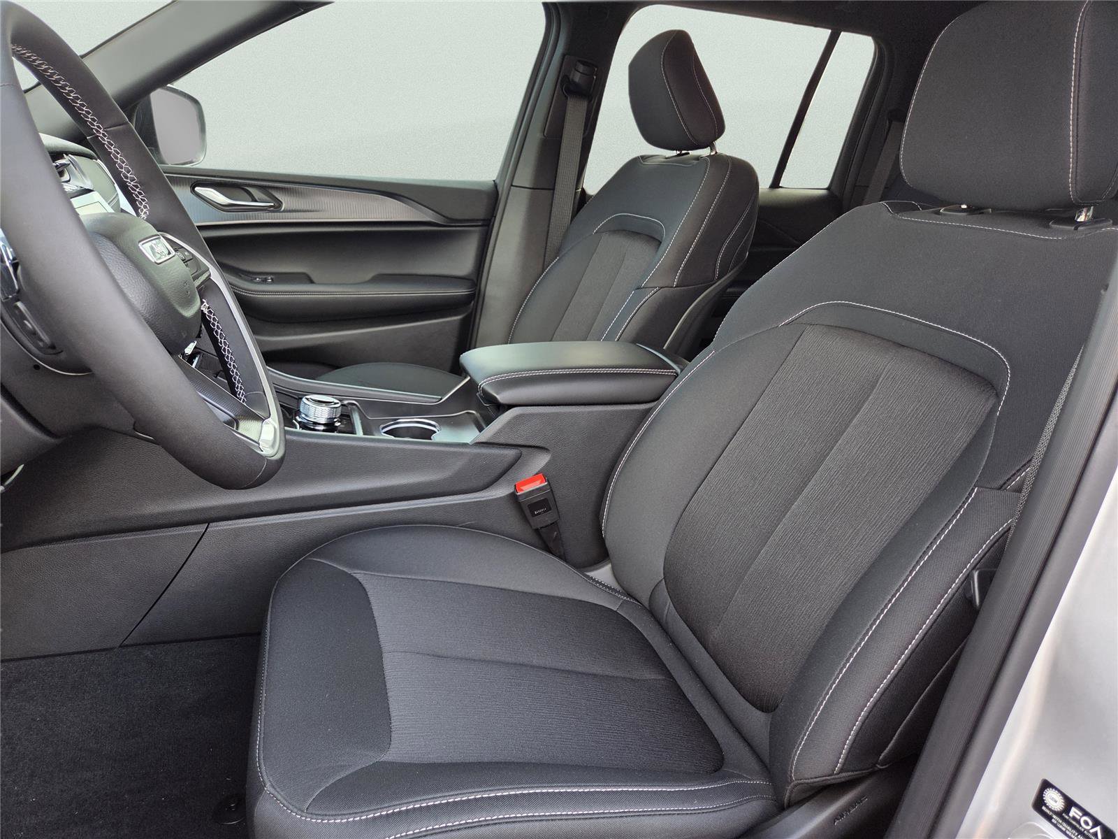 New 2025 Jeep Grand Cherokee Laredo X w/ Luxury Tech Group I image 17