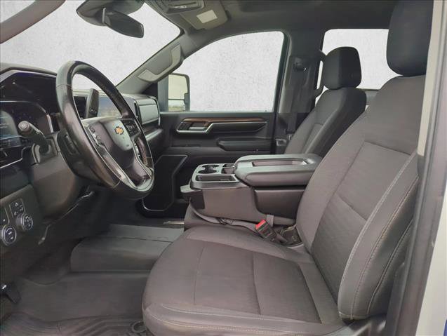 Used 2024 Chevrolet Silverado 2500 LT image 11