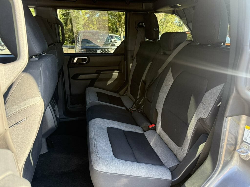 Used 2025 Ford Bronco Big Bend AWD/4WD image 8