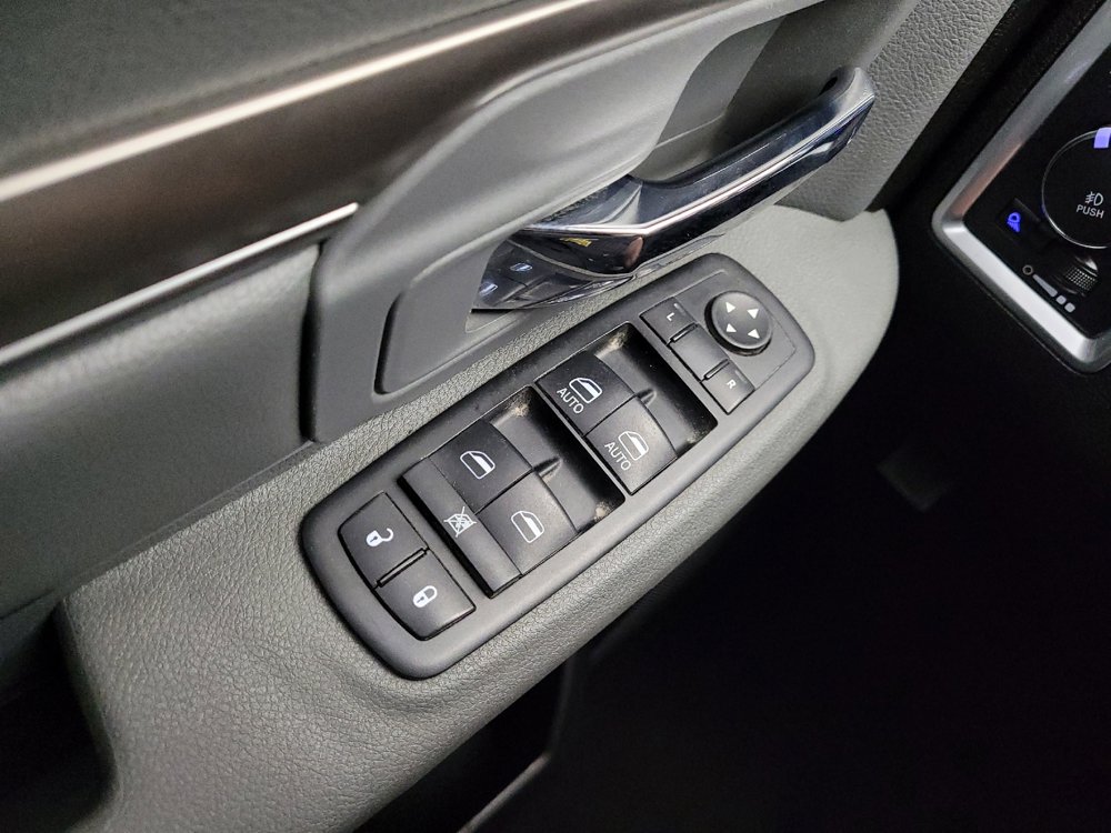 Used 2019 RAM 1500 Warlock AWD/4WD image 27