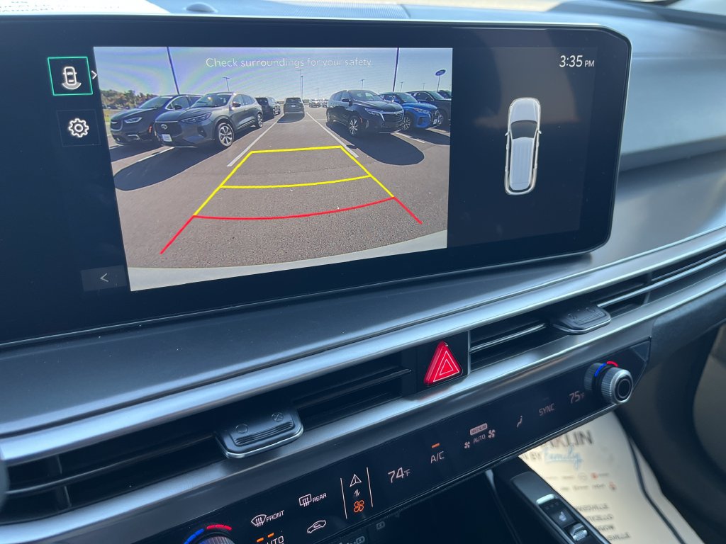 Used 2025 Kia Sorento S w/ Panoramic Sunroof Package FWD image 19