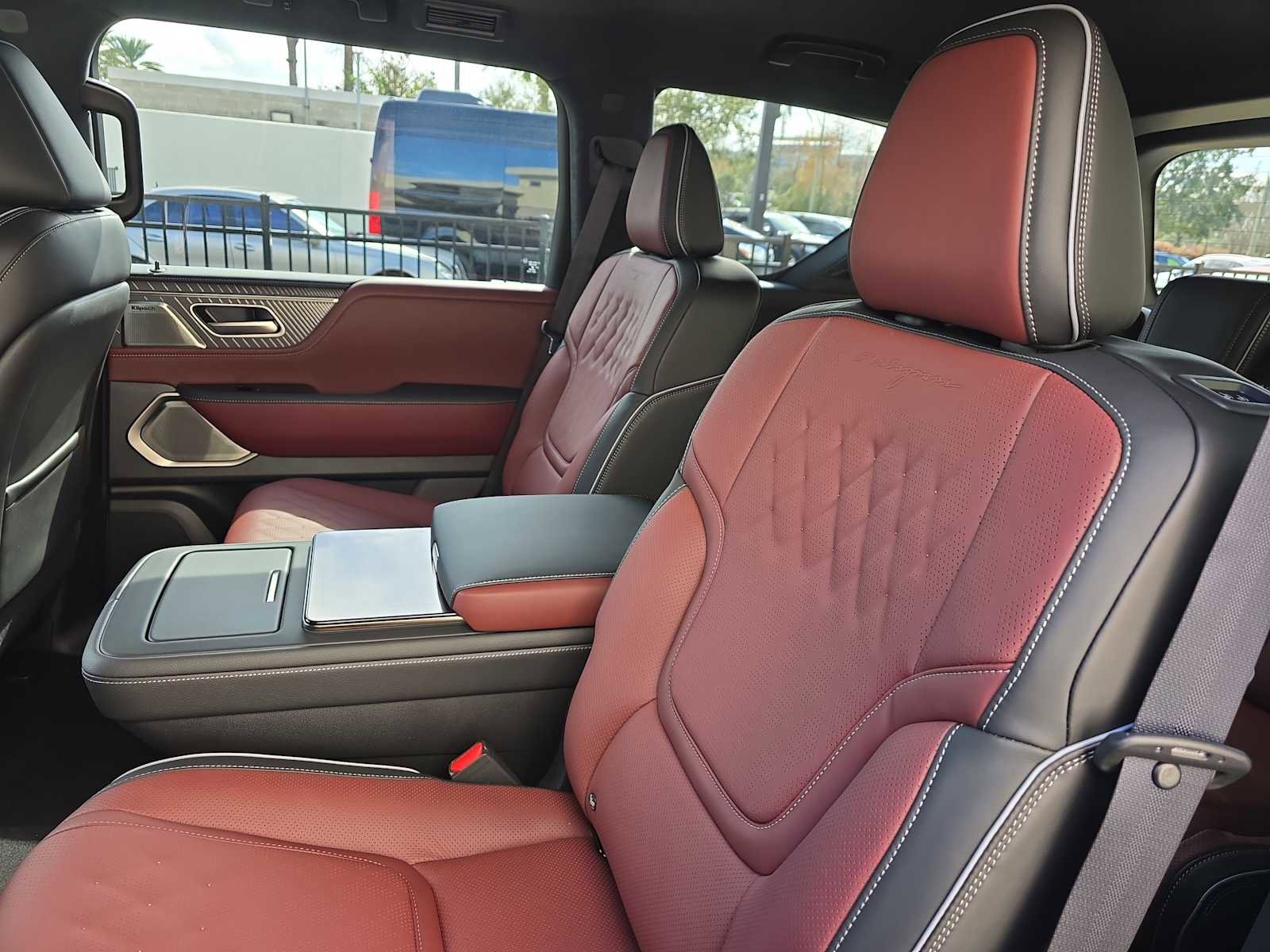 New 2026 INFINITI QX80 Autograph image 18