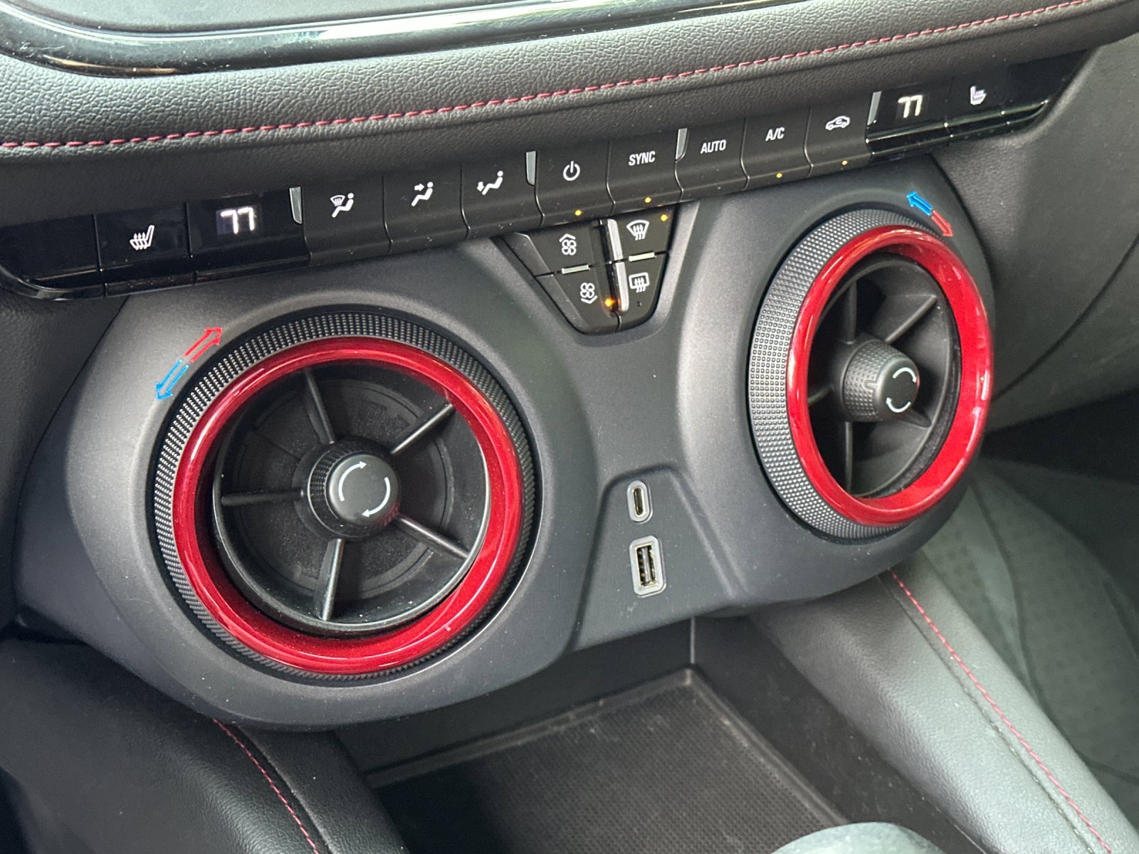 Used 2020 Chevrolet Blazer RS w/ LPO, Floor Liner Package image 21