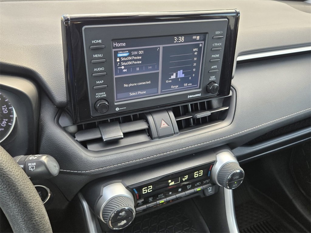 Used 2022 Toyota RAV4 XLE image 21