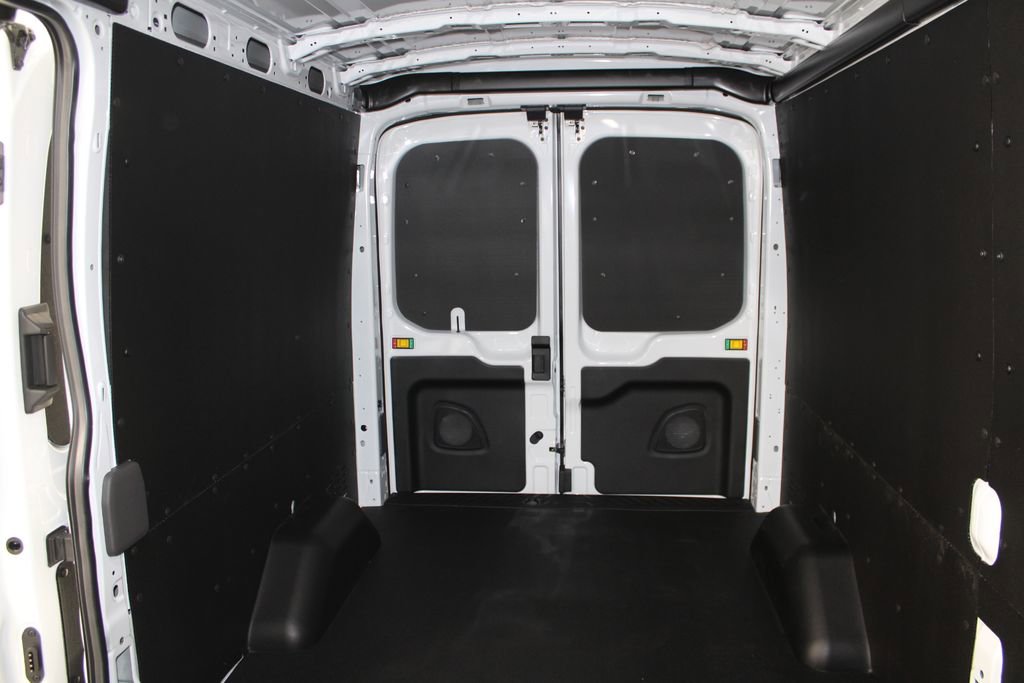 New 2026 Ford Transit 250 148 Medium Roof w/ Load Area Protection Package image 31