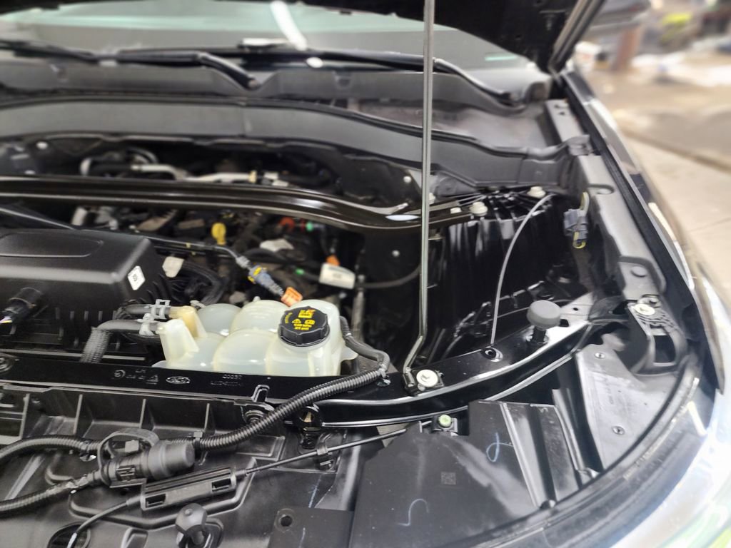 Used 2021 Ford Explorer Limited image 43