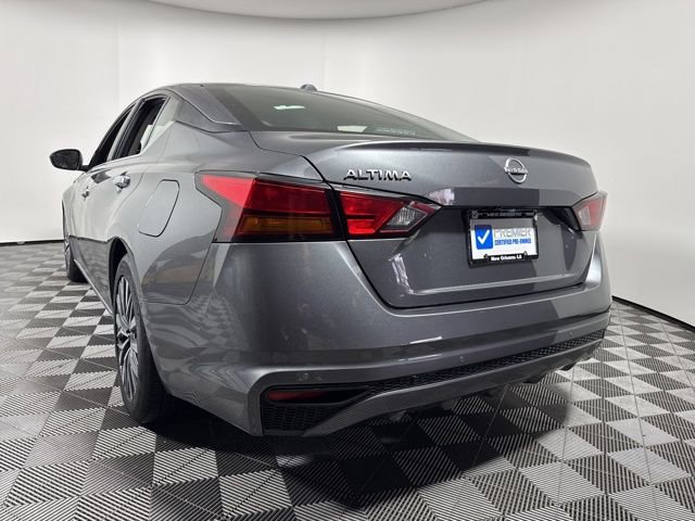 Used 2025 Nissan Altima 2.5 SV image 6