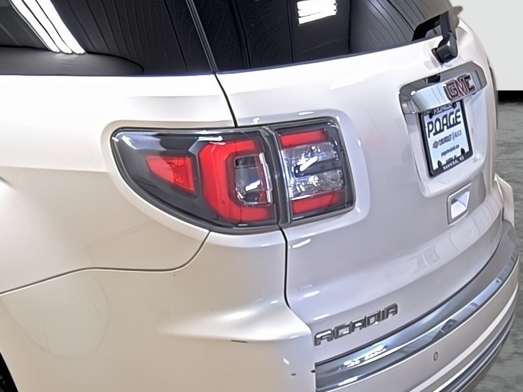 Used 2015 GMC Acadia Denali AWD/4WD image 10