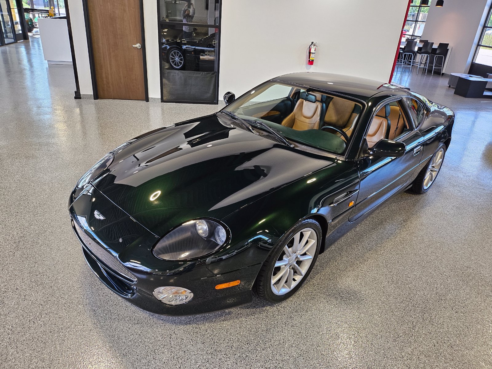Used 2003 Aston Martin DB7 Vantage RWD image 9