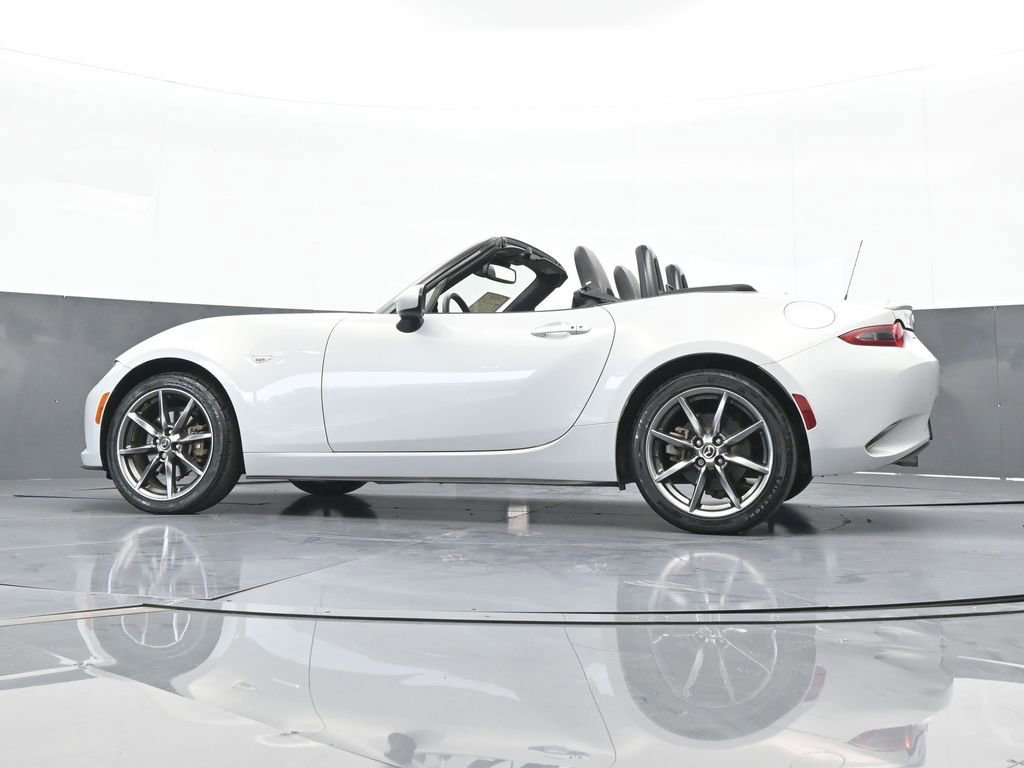 Used 2016 MAZDA MX-5 Miata Grand Touring image 52