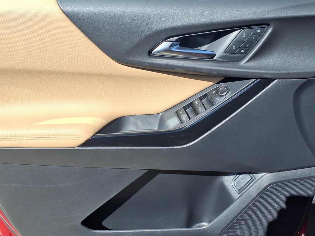 New 2026 Chevrolet Equinox ACTIV w/ Convenience Package III image 11
