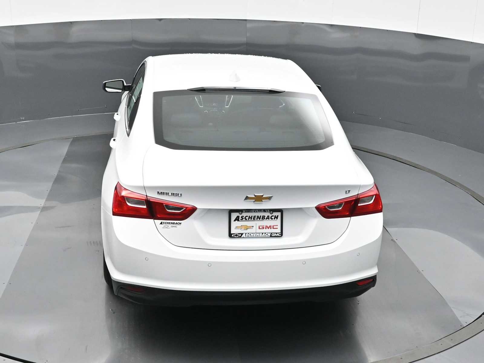 New 2025 Chevrolet Malibu LT FWD image 23