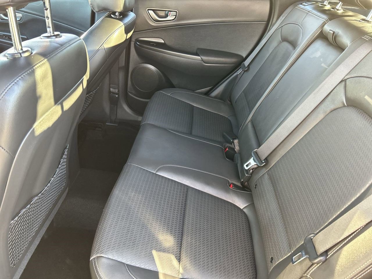 Used 2019 Hyundai Kona Ultimate image 14