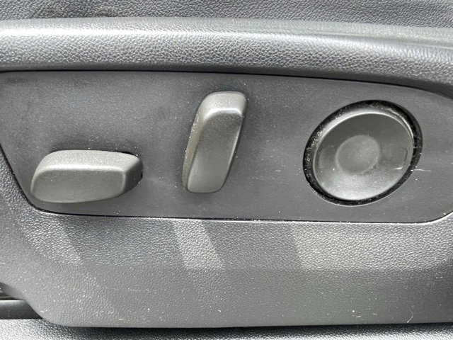 Used 2021 Chevrolet Tahoe Z71 w/ Z71 Signature Package image 31