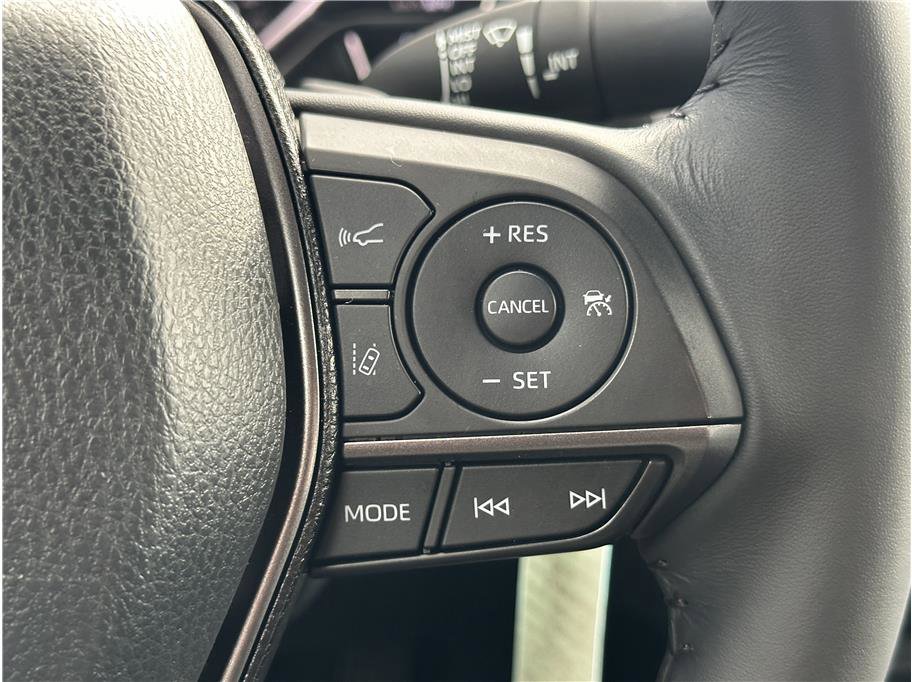 Used 2024 Toyota Camry SE AWD/4WD image 22