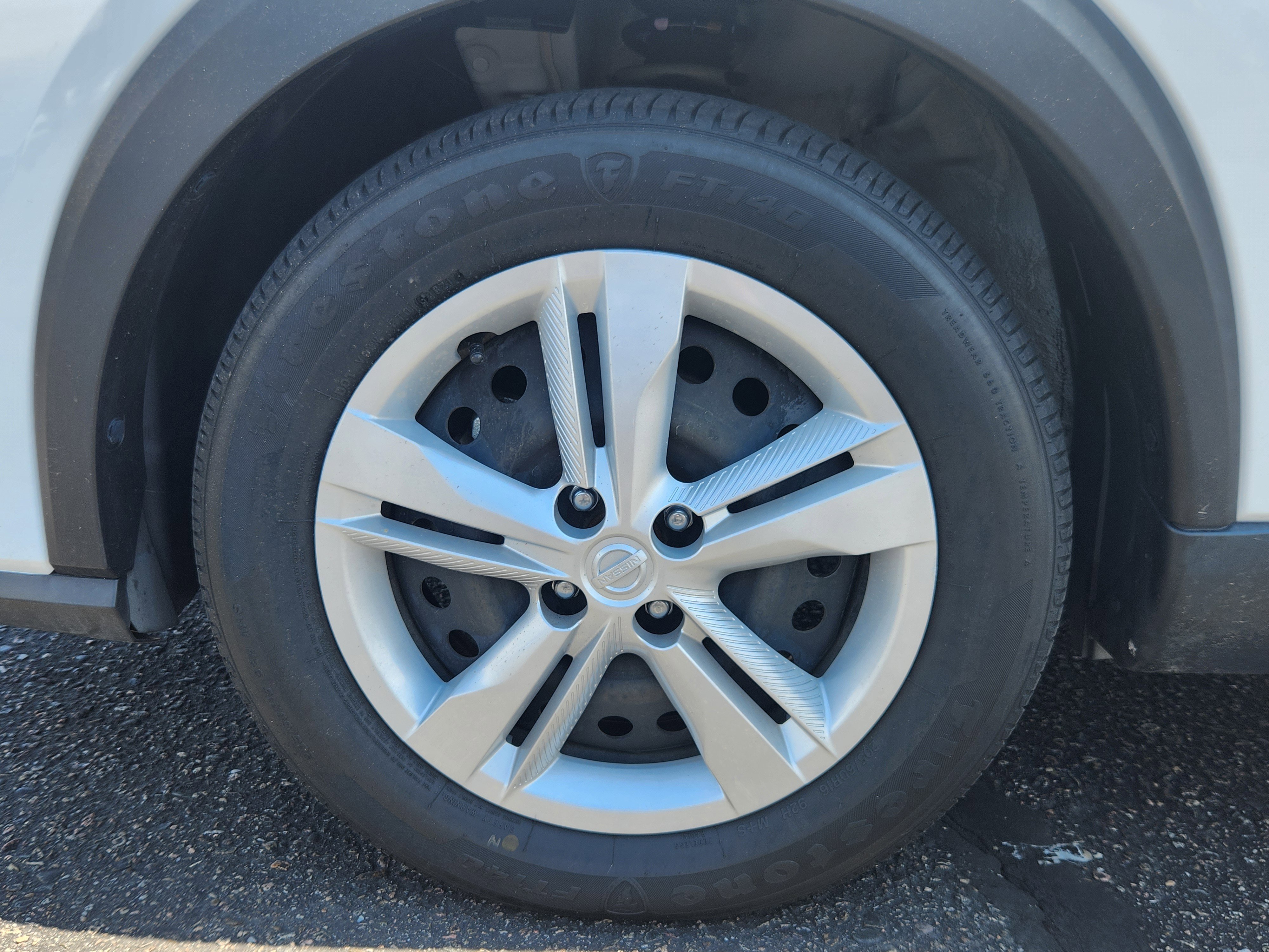 Used 2021 Nissan Kicks S image 14