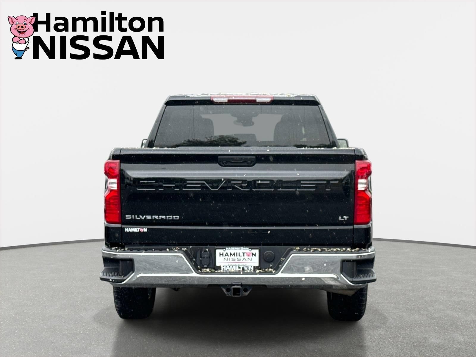 Used 2025 Chevrolet Silverado 1500 LT AWD/4WD image 3