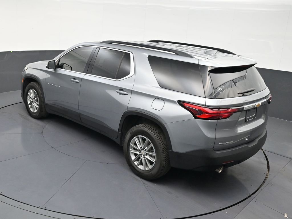 Used 2023 Chevrolet Traverse LT FWD image 15