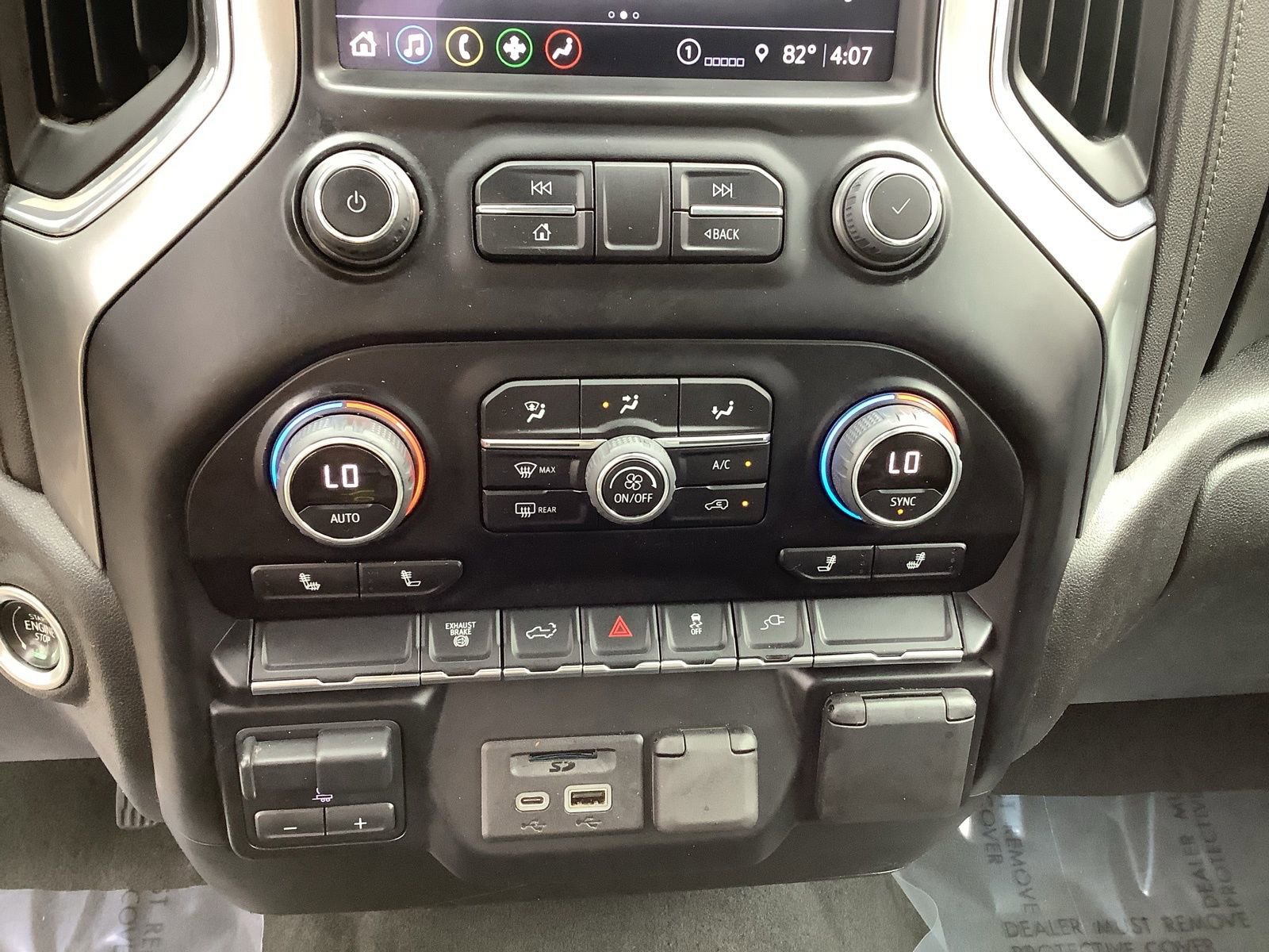 Used 2023 Chevrolet Silverado 2500 LTZ AWD/4WD image 19