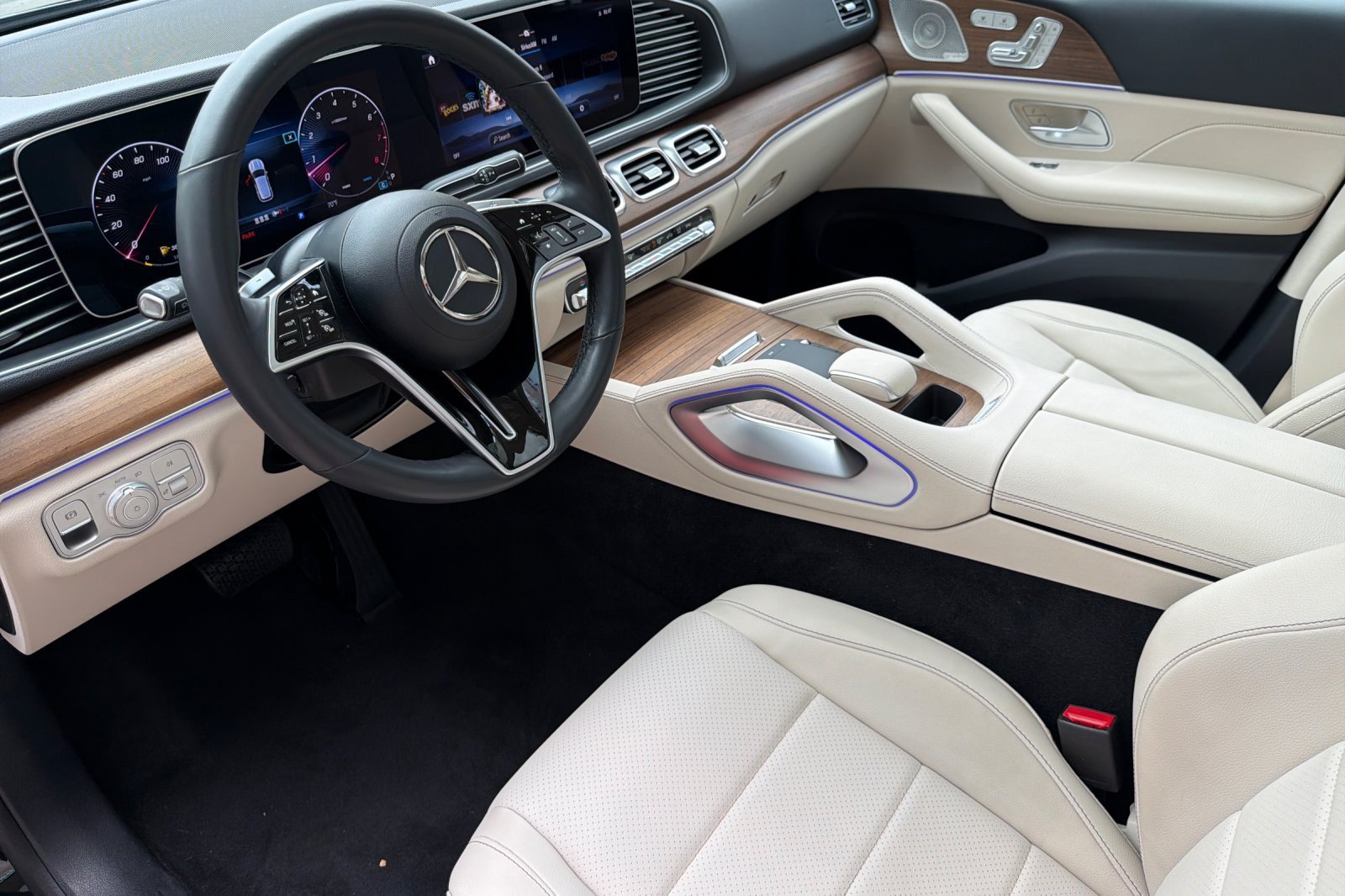 Used 2024 Mercedes-Benz GLE 350 4MATIC image 9