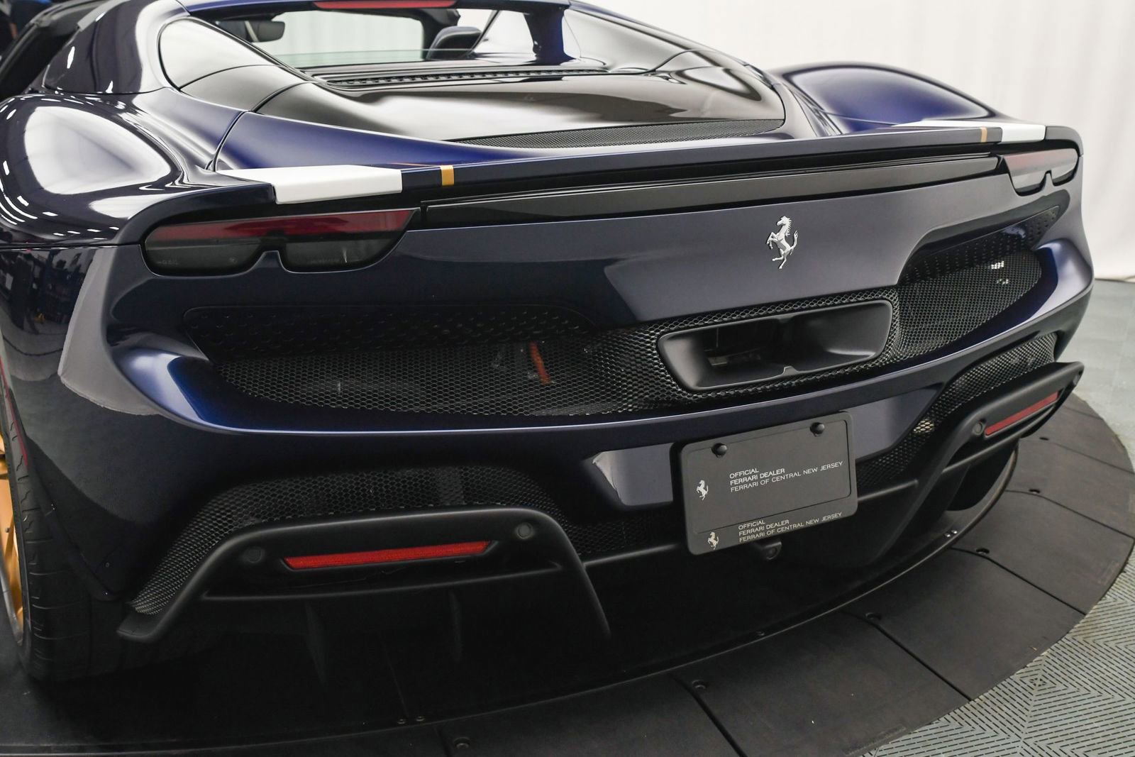 Used 2025 Ferrari 296 GTS RWD image 20