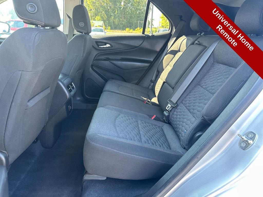 Used 2021 Chevrolet Equinox LT w/ Driver Convenience Package image 28