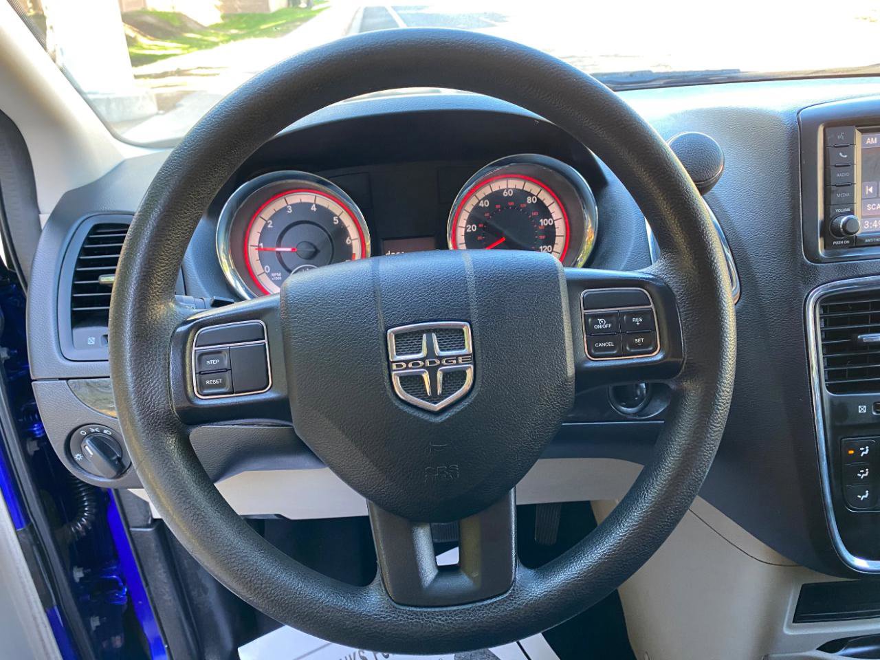 Used 2019 Dodge Grand Caravan SE FWD image 56
