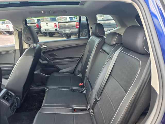 Used 2021 Volkswagen Tiguan SEL AWD/4WD image 10