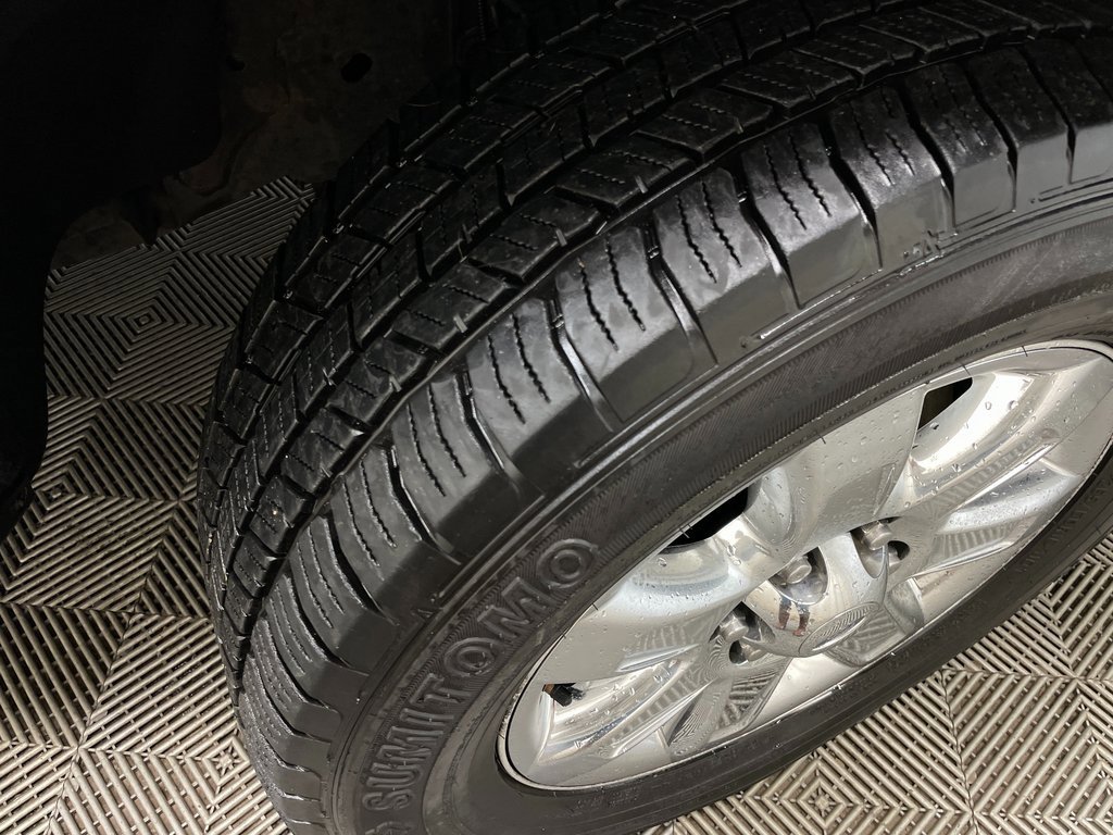 Used 2013 Ford F150 XLT w/ XLT Chrome Pkg image 43