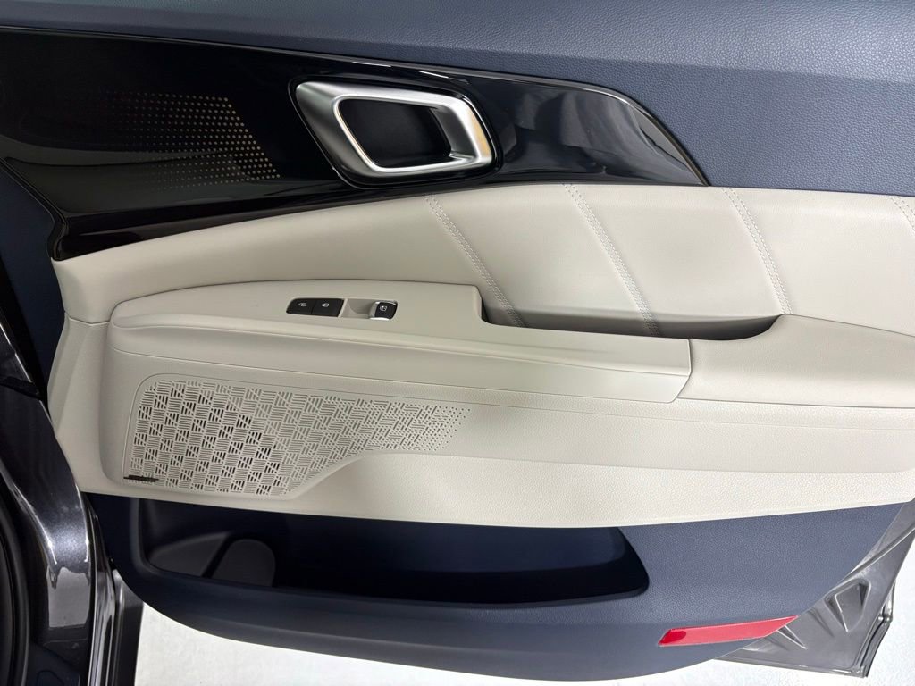 New 2026 Kia Carnival SX Prestige image 12