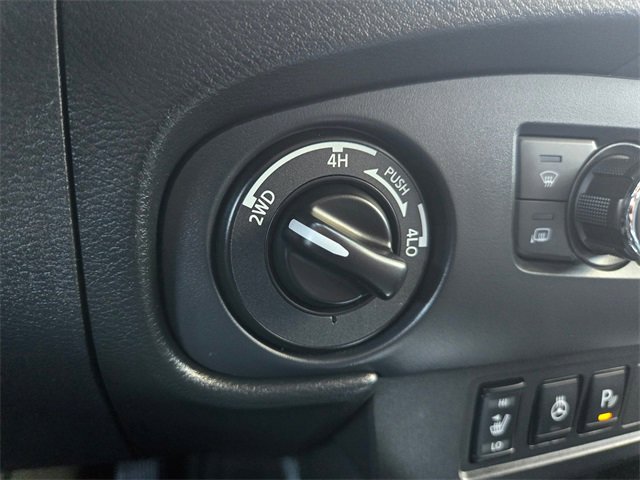 Used 2023 Nissan Frontier SV w/ SV Convenience Package image 29