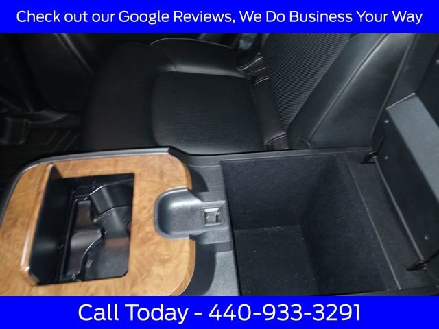 Used 2024 Nissan Armada SL w/ Captain's Chairs Package AWD/4WD image 38