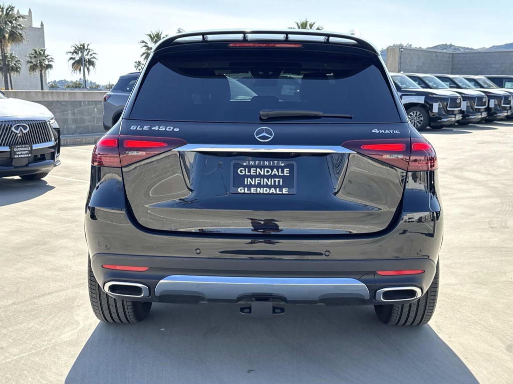 Used 2025 Mercedes-Benz GLE 450e 4MATIC image 5
