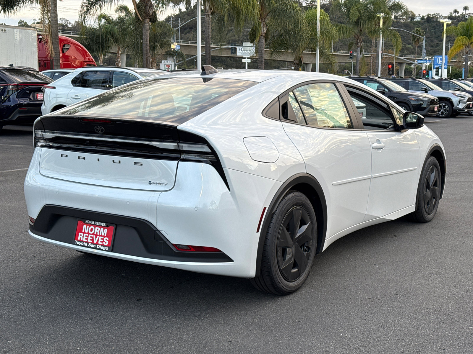 New 2026 Toyota Prius Plug-In Hybrid image 8