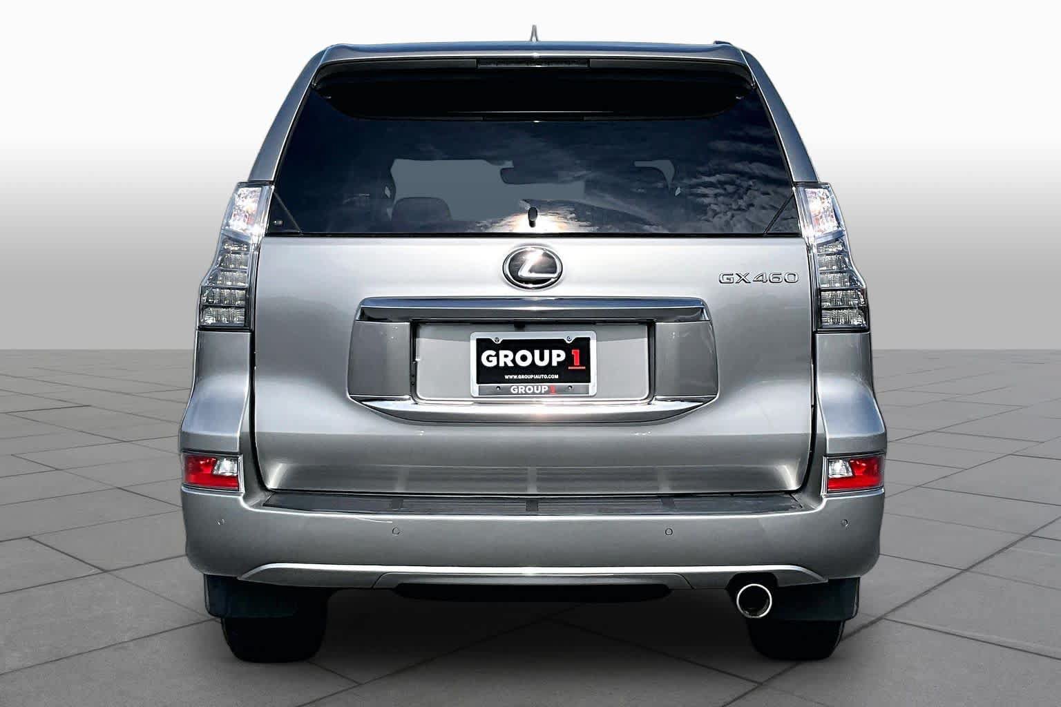 Used 2022 Lexus GX 460 Premium w/ Premium Plus Package AWD/4WD image 5