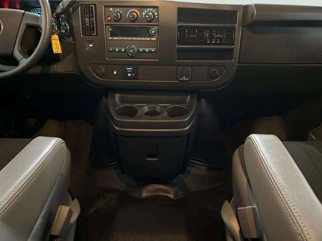 Used 2023 Chevrolet Express 2500 w/ Driver Convenience Package image 15