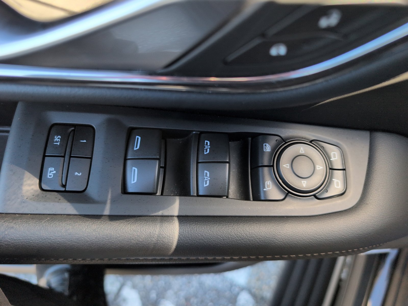 Used 2022 GMC Yukon AT4 image 20