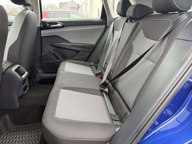 Used 2024 Volkswagen Taos S image 12