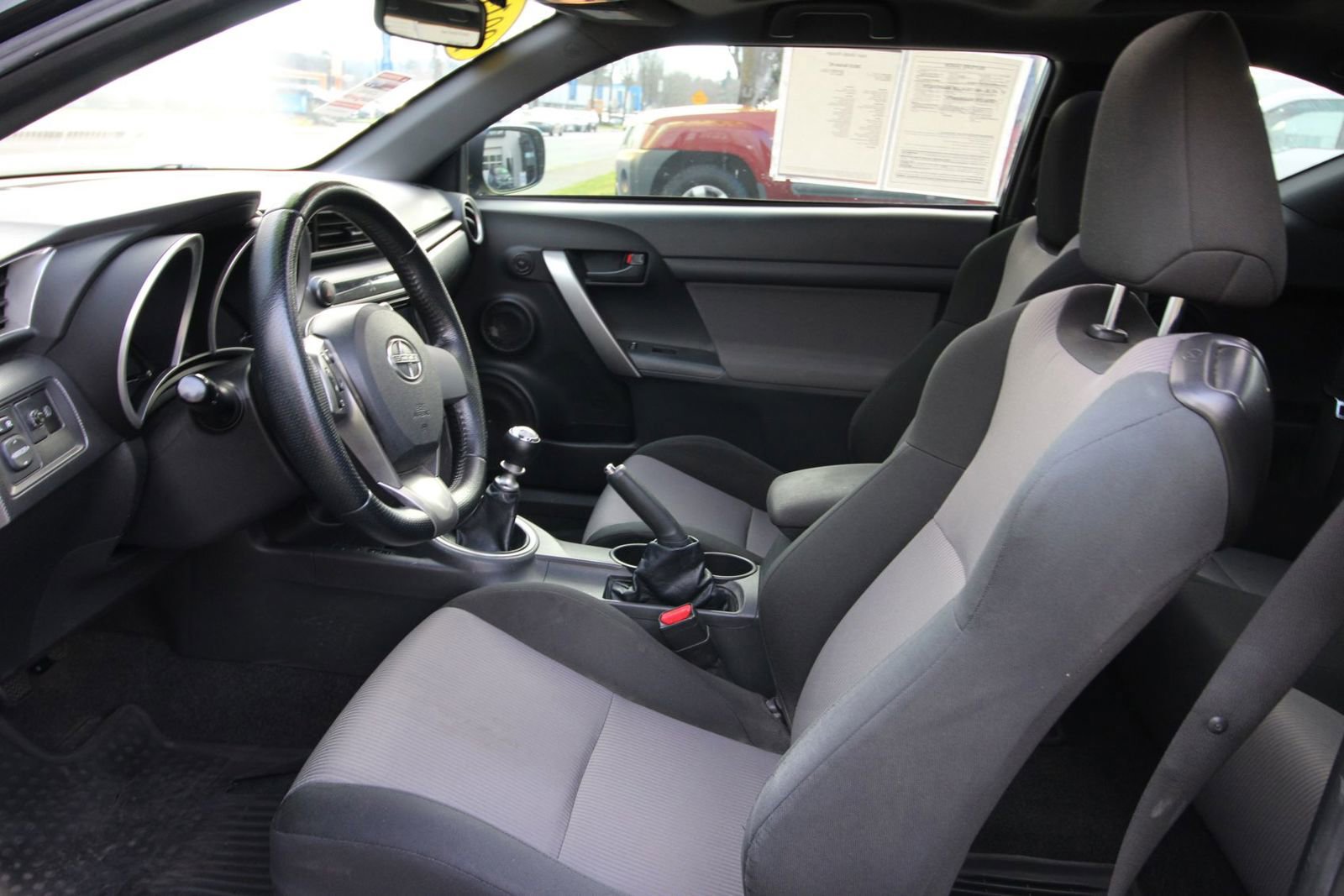 Used 2015 Scion tC image 11