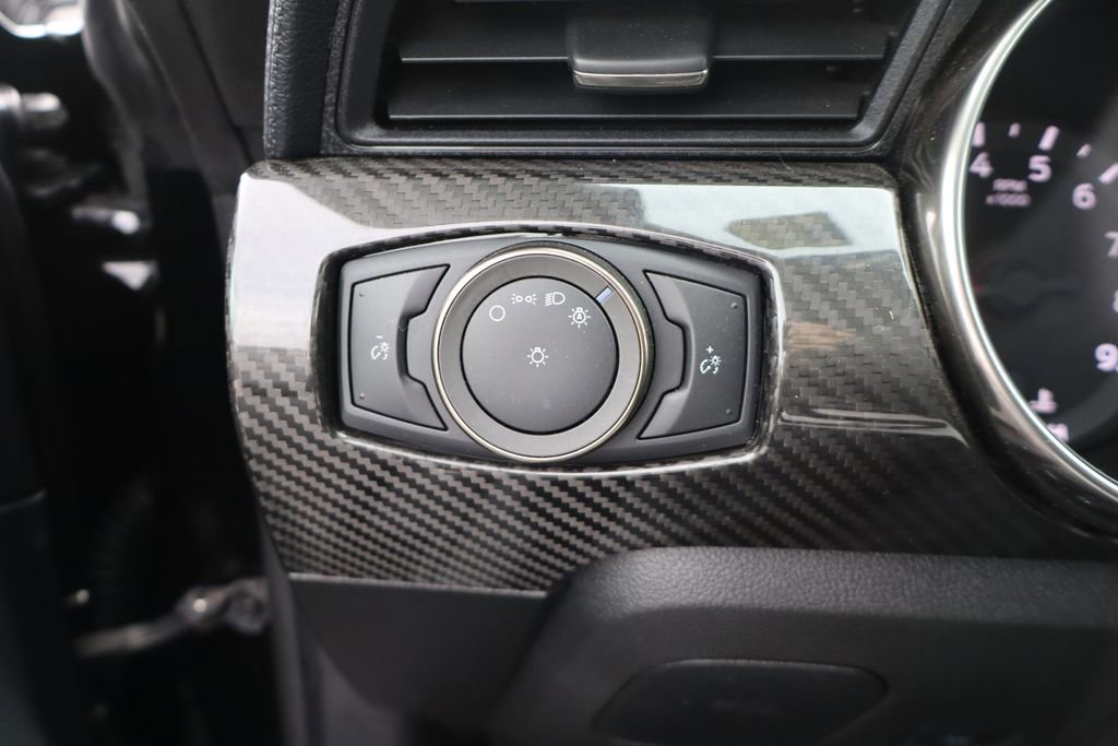 Used 2020 Ford Mustang Shelby GT350 w/ Technology Package image 28